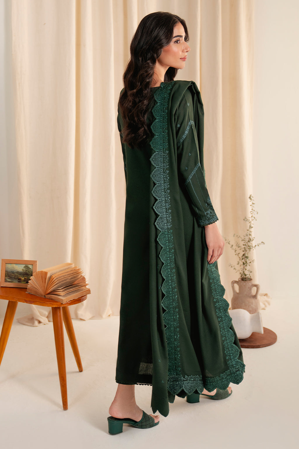 Emerald Drape