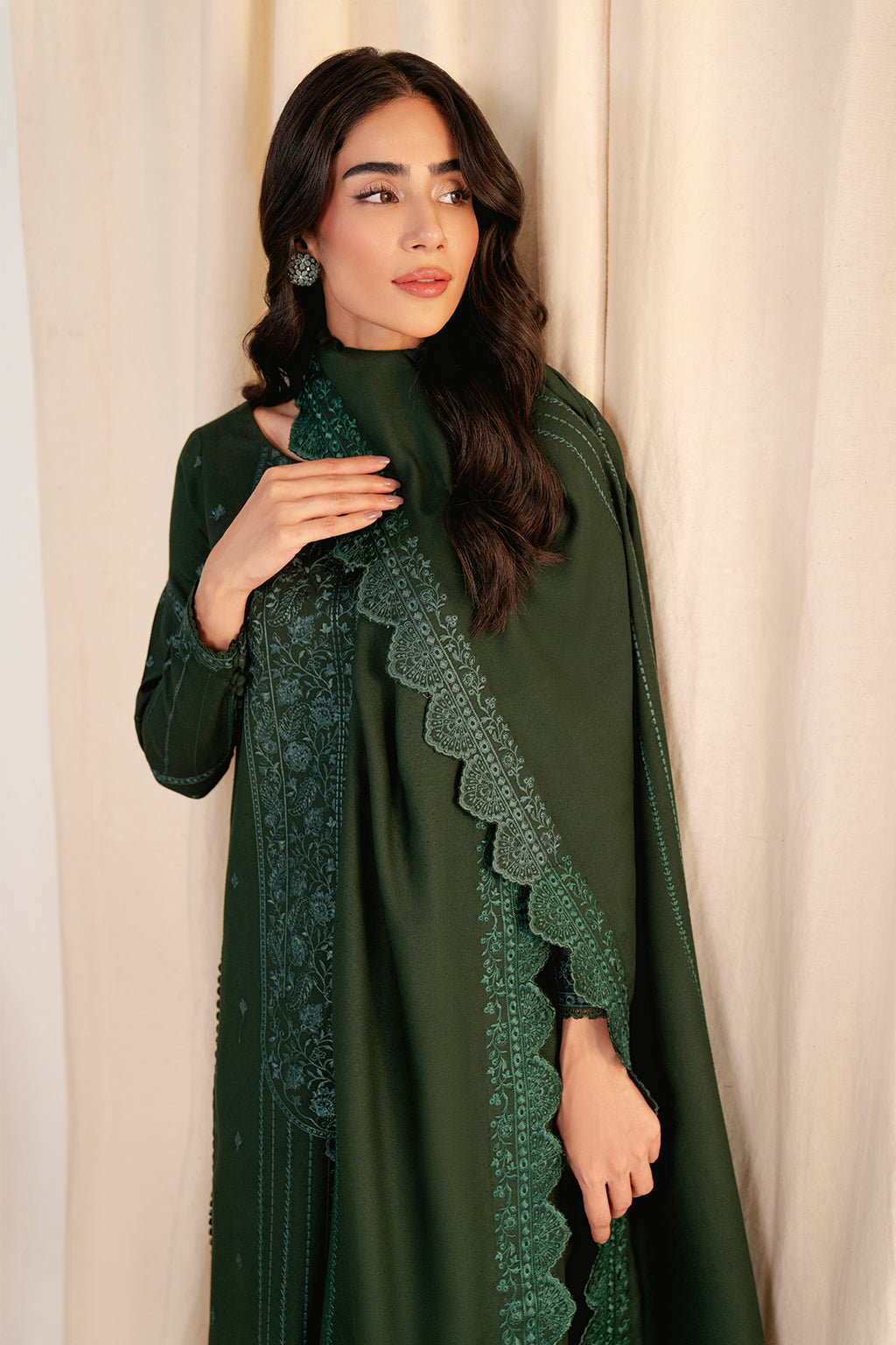 Emerald Drape