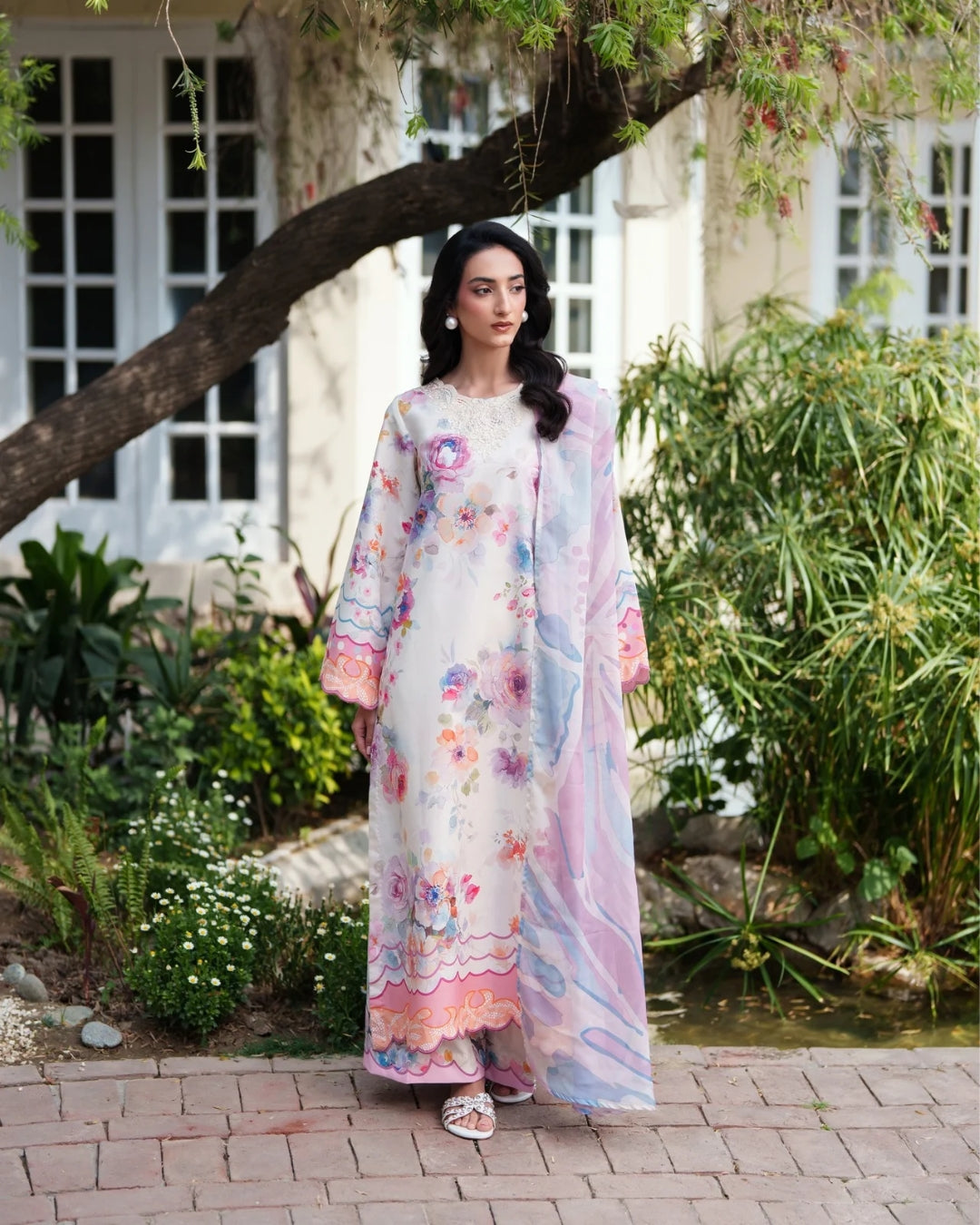 neeshay-official-online-store-best-women-clothing-in-pakistan